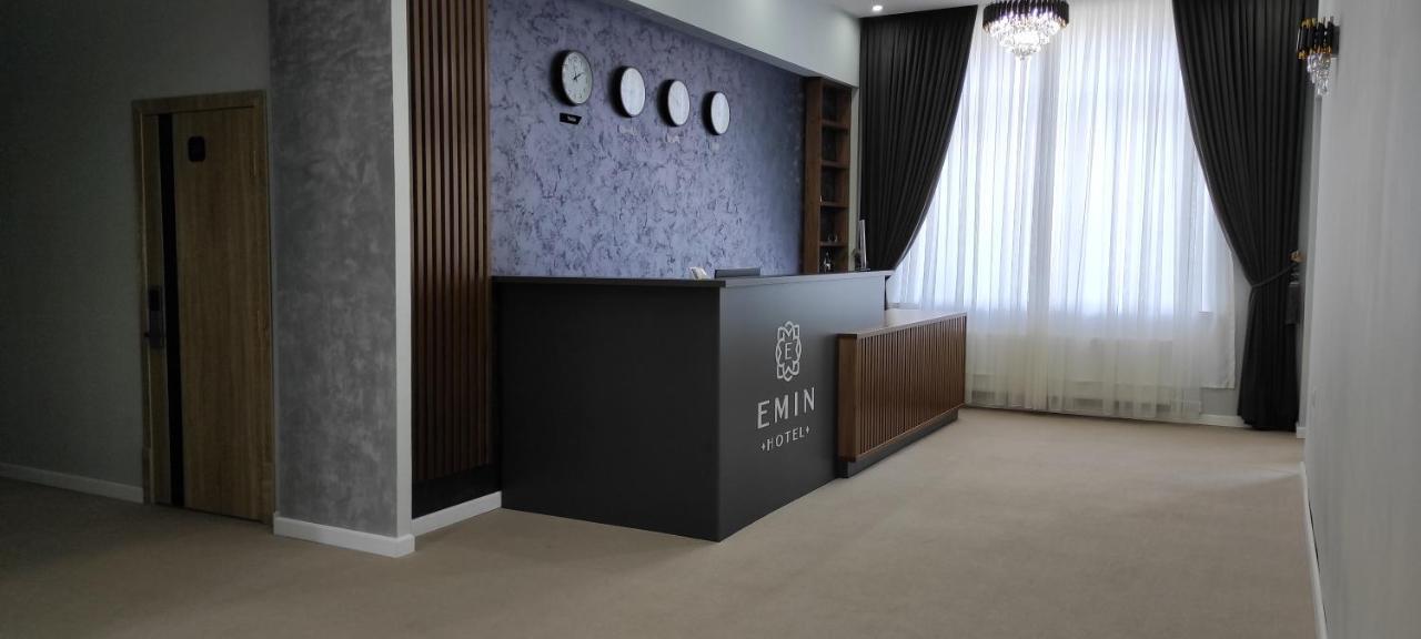 Emin Hotel Фергана Экстерьер фото